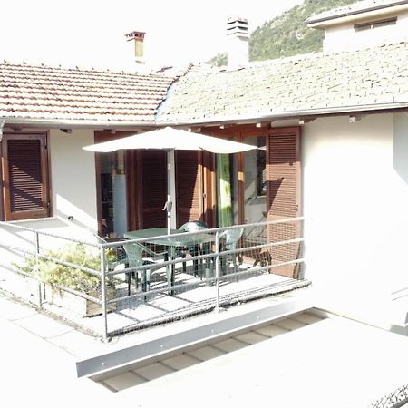 Casa Avezza Apartment Omegna Room photo